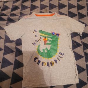 Boy's Gray Short Sleeve Shirt